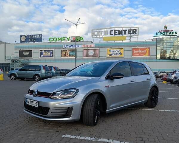 Серый Фольксваген Гольф ГТИ, объемом двигателя 1.98 л и пробегом 71 тыс. км за 16000 $, фото 17 на Automoto.ua