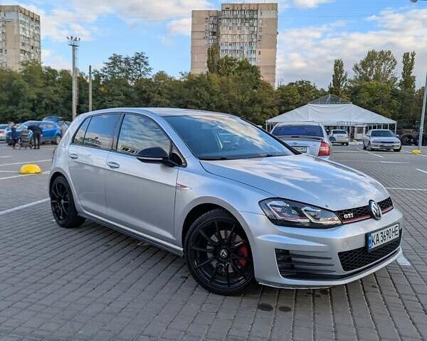 Серый Фольксваген Гольф ГТИ, объемом двигателя 1.98 л и пробегом 71 тыс. км за 16000 $, фото 23 на Automoto.ua