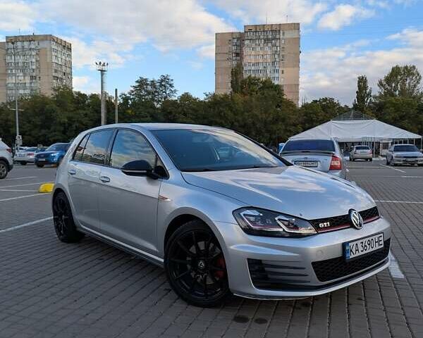 Серый Фольксваген Гольф ГТИ, объемом двигателя 1.98 л и пробегом 71 тыс. км за 16000 $, фото 24 на Automoto.ua