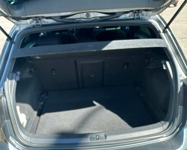 Сірий Фольксваген Гольф ГТІ, об'ємом двигуна 1.98 л та пробігом 51 тис. км за 22000 $, фото 21 на Automoto.ua