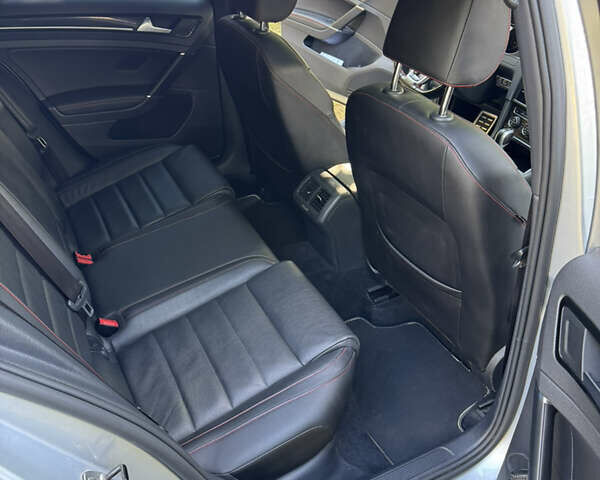 Серый Фольксваген Гольф ГТИ, объемом двигателя 1.98 л и пробегом 87 тыс. км за 21000 $, фото 4 на Automoto.ua