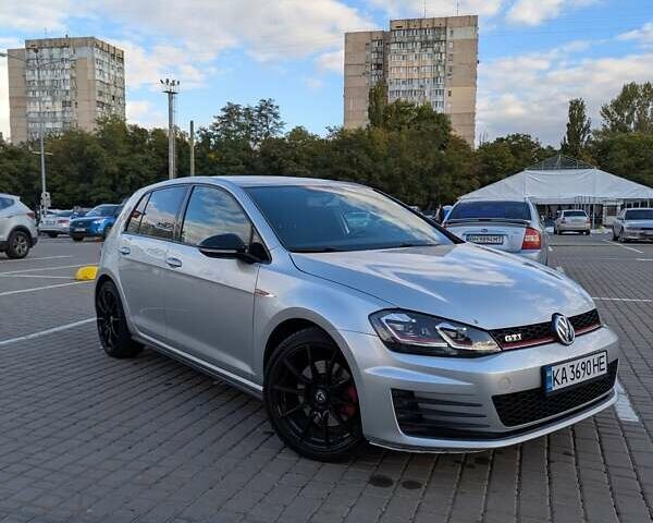 Серый Фольксваген Гольф ГТИ, объемом двигателя 1.98 л и пробегом 71 тыс. км за 16000 $, фото 5 на Automoto.ua