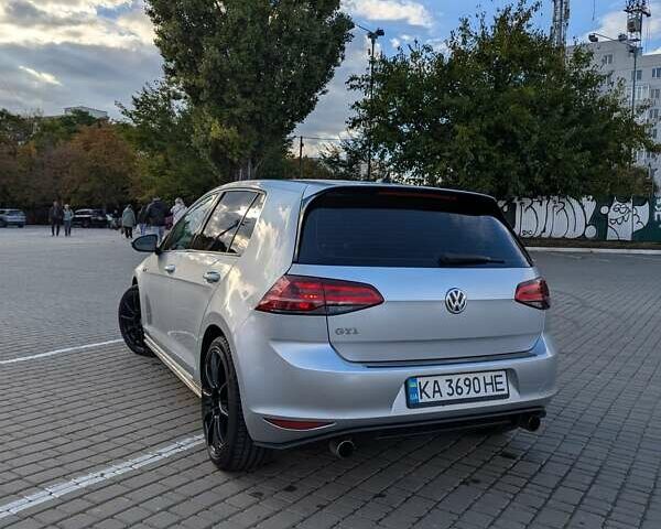 Серый Фольксваген Гольф ГТИ, объемом двигателя 1.98 л и пробегом 71 тыс. км за 16000 $, фото 6 на Automoto.ua