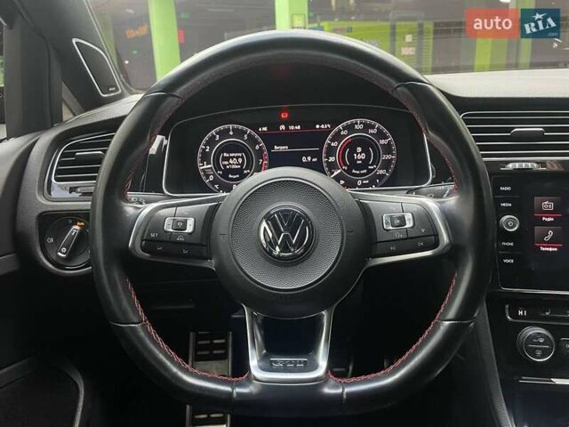 Серый Фольксваген Гольф ГТИ, объемом двигателя 1.98 л и пробегом 126 тыс. км за 20990 $, фото 14 на Automoto.ua