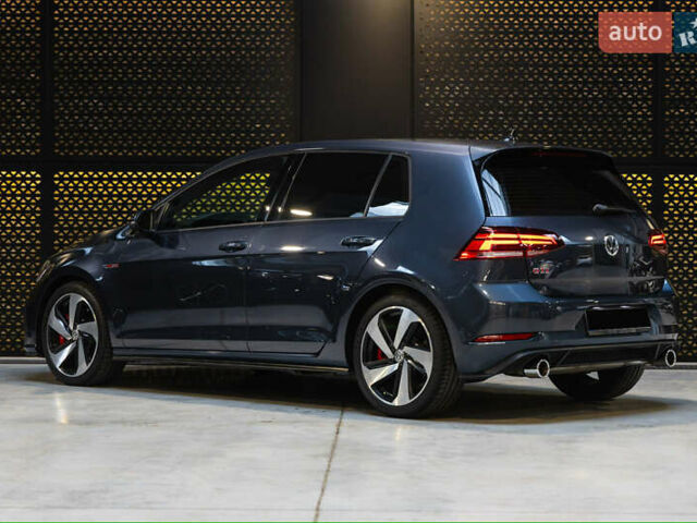 Серый Фольксваген Гольф ГТИ, объемом двигателя 2 л и пробегом 70 тыс. км за 20999 $, фото 5 на Automoto.ua