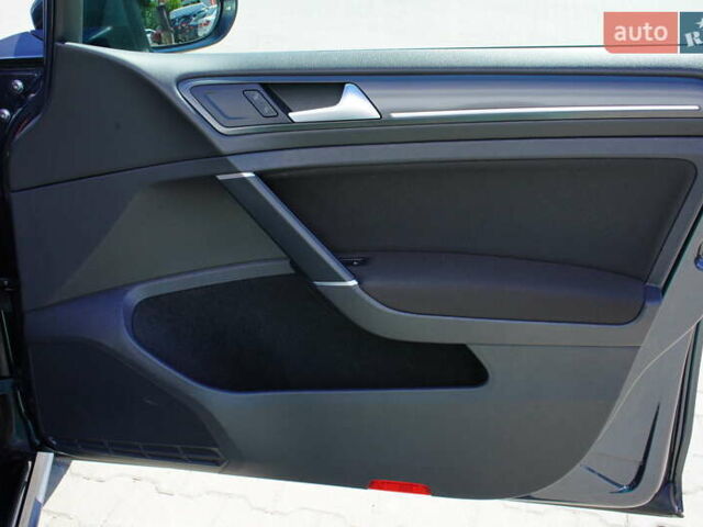 Серый Фольксваген Гольф ГТИ, объемом двигателя 2 л и пробегом 167 тыс. км за 15600 $, фото 30 на Automoto.ua