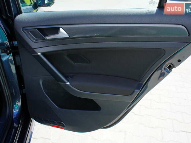 Серый Фольксваген Гольф ГТИ, объемом двигателя 2 л и пробегом 167 тыс. км за 15600 $, фото 28 на Automoto.ua