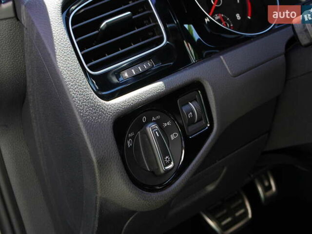 Сірий Фольксваген Гольф ГТІ, об'ємом двигуна 1.98 л та пробігом 167 тис. км за 16100 $, фото 12 на Automoto.ua