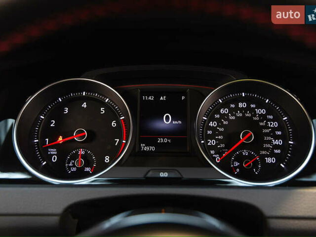 Серый Фольксваген Гольф ГТИ, объемом двигателя 2 л и пробегом 70 тыс. км за 20999 $, фото 23 на Automoto.ua