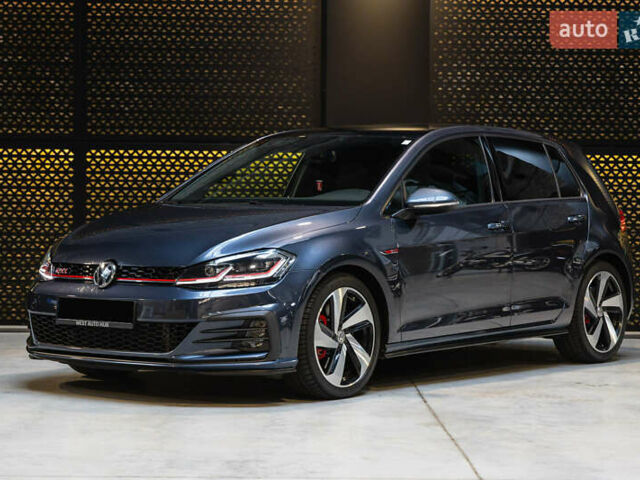 Серый Фольксваген Гольф ГТИ, объемом двигателя 2 л и пробегом 70 тыс. км за 20999 $, фото 1 на Automoto.ua