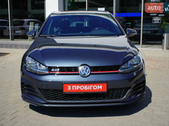 Серый Фольксваген Гольф ГТИ, объемом двигателя 2 л и пробегом 167 тыс. км за 15600 $, фото 2 на Automoto.ua