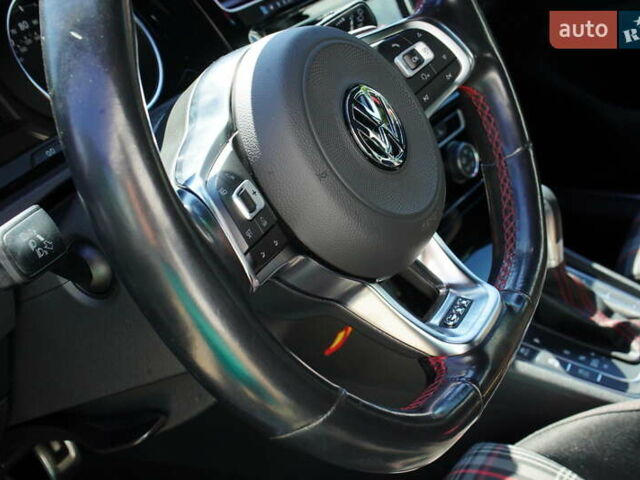 Серый Фольксваген Гольф ГТИ, объемом двигателя 2 л и пробегом 167 тыс. км за 15600 $, фото 16 на Automoto.ua