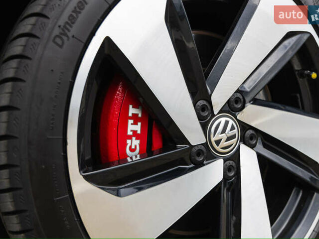 Серый Фольксваген Гольф ГТИ, объемом двигателя 2 л и пробегом 70 тыс. км за 20999 $, фото 15 на Automoto.ua
