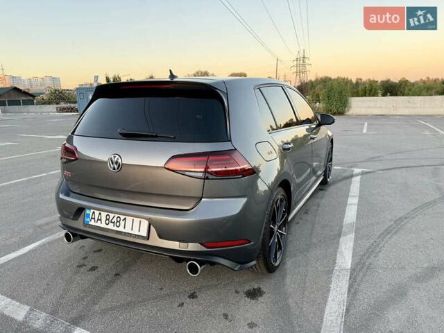 Серый Фольксваген Гольф ГТИ, объемом двигателя 1.98 л и пробегом 110 тыс. км за 23999 $, фото 4 на Automoto.ua