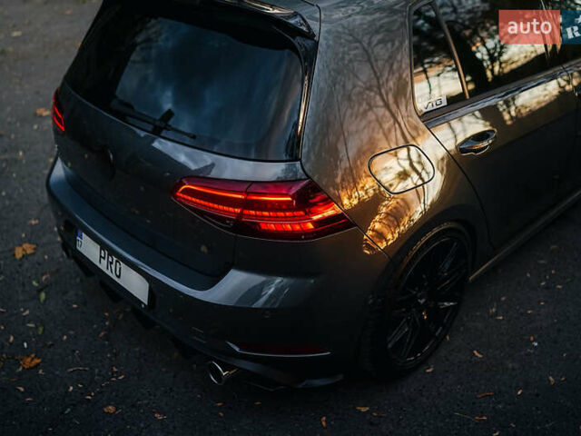 Серый Фольксваген Гольф ГТИ, объемом двигателя 1.98 л и пробегом 114 тыс. км за 23900 $, фото 2 на Automoto.ua