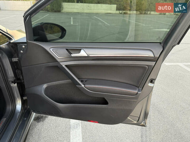 Серый Фольксваген Гольф ГТИ, объемом двигателя 1.98 л и пробегом 110 тыс. км за 23999 $, фото 14 на Automoto.ua