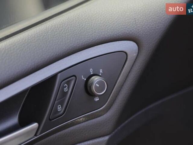 Серый Фольксваген Гольф ГТИ, объемом двигателя 1.98 л и пробегом 113 тыс. км за 17800 $, фото 18 на Automoto.ua