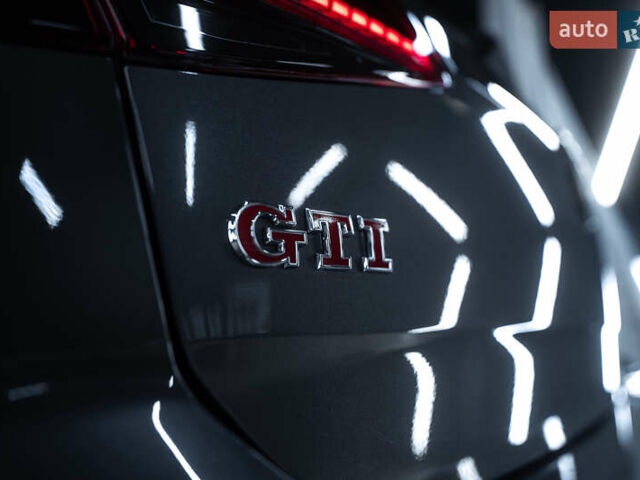 Серый Фольксваген Гольф ГТИ, объемом двигателя 1.98 л и пробегом 114 тыс. км за 23900 $, фото 13 на Automoto.ua