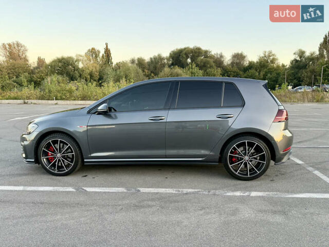 Серый Фольксваген Гольф ГТИ, объемом двигателя 1.98 л и пробегом 110 тыс. км за 23999 $, фото 7 на Automoto.ua