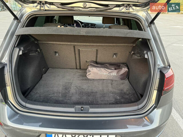 Серый Фольксваген Гольф ГТИ, объемом двигателя 1.98 л и пробегом 110 тыс. км за 23999 $, фото 17 на Automoto.ua