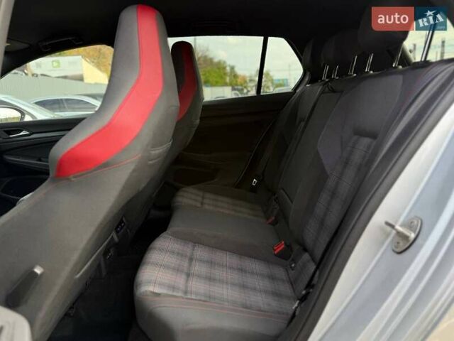 Серый Фольксваген Гольф ГТИ, объемом двигателя 1.98 л и пробегом 154 тыс. км за 25100 $, фото 30 на Automoto.ua