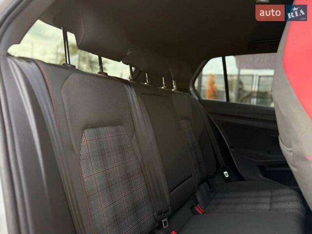 Серый Фольксваген Гольф ГТИ, объемом двигателя 1.98 л и пробегом 154 тыс. км за 25100 $, фото 33 на Automoto.ua