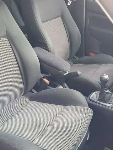 Синій Фольксваген Гольф ГТІ, об'ємом двигуна 1.6 л та пробігом 309 тис. км за 4600 $, фото 14 на Automoto.ua