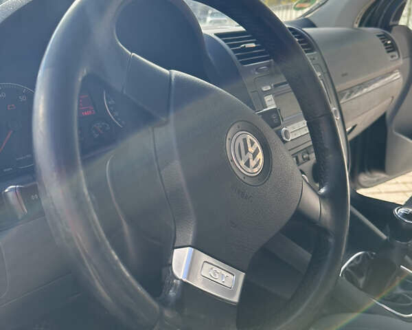 Синий Фольксваген Гольф ГТИ, объемом двигателя 1.4 л и пробегом 230 тыс. км за 5900 $, фото 18 на Automoto.ua