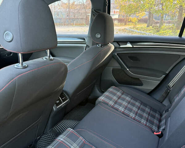 Синий Фольксваген Гольф ГТИ, объемом двигателя 1.98 л и пробегом 170 тыс. км за 13900 $, фото 9 на Automoto.ua