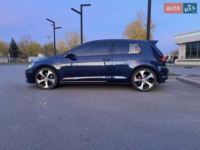 Синий Фольксваген Гольф ГТИ, объемом двигателя 1.98 л и пробегом 112 тыс. км за 15900 $, фото 16 на Automoto.ua