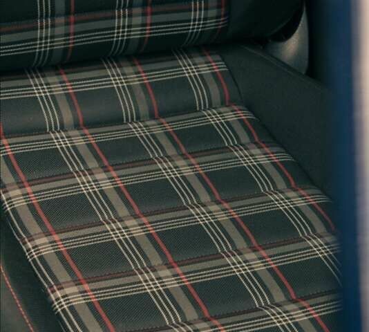 Синий Фольксваген Гольф ГТИ, объемом двигателя 1.98 л и пробегом 112 тыс. км за 15900 $, фото 8 на Automoto.ua