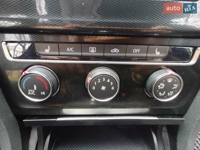 Синий Фольксваген Гольф ГТИ, объемом двигателя 1.98 л и пробегом 149 тыс. км за 16390 $, фото 30 на Automoto.ua