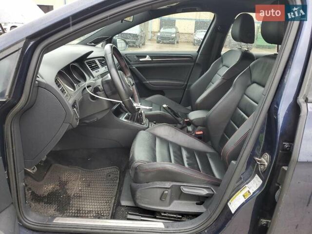 Синий Фольксваген Гольф ГТИ, объемом двигателя 1.98 л и пробегом 84 тыс. км за 2400 $, фото 6 на Automoto.ua