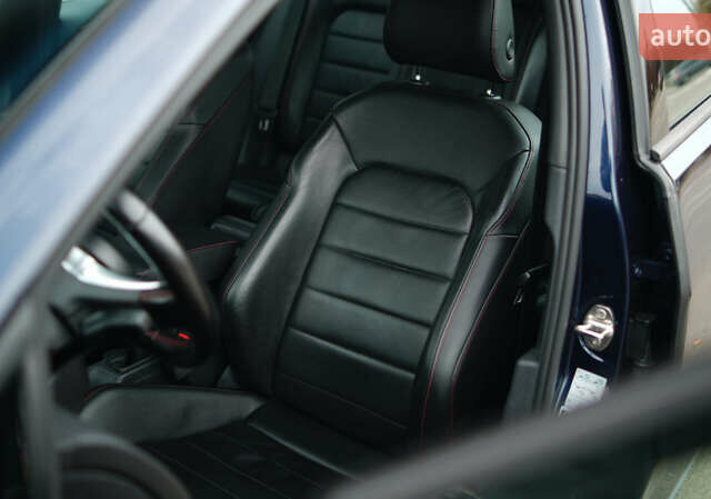 Синий Фольксваген Гольф ГТИ, объемом двигателя 1.98 л и пробегом 64 тыс. км за 16000 $, фото 13 на Automoto.ua