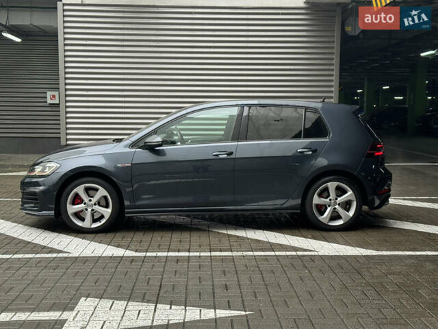 Синий Фольксваген Гольф ГТИ, объемом двигателя 2 л и пробегом 118 тыс. км за 22700 $, фото 1 на Automoto.ua