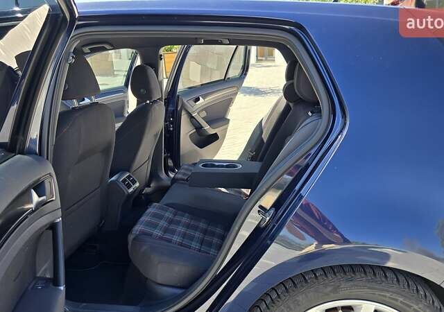 Синій Фольксваген Гольф ГТІ, об'ємом двигуна 1.98 л та пробігом 118 тис. км за 18000 $, фото 29 на Automoto.ua