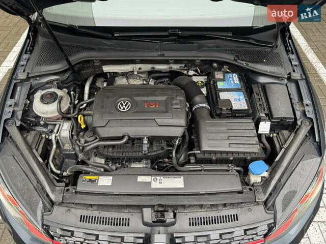 Синий Фольксваген Гольф ГТИ, объемом двигателя 2 л и пробегом 118 тыс. км за 22700 $, фото 31 на Automoto.ua