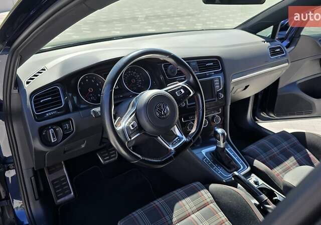 Синій Фольксваген Гольф ГТІ, об'ємом двигуна 1.98 л та пробігом 118 тис. км за 18000 $, фото 17 на Automoto.ua