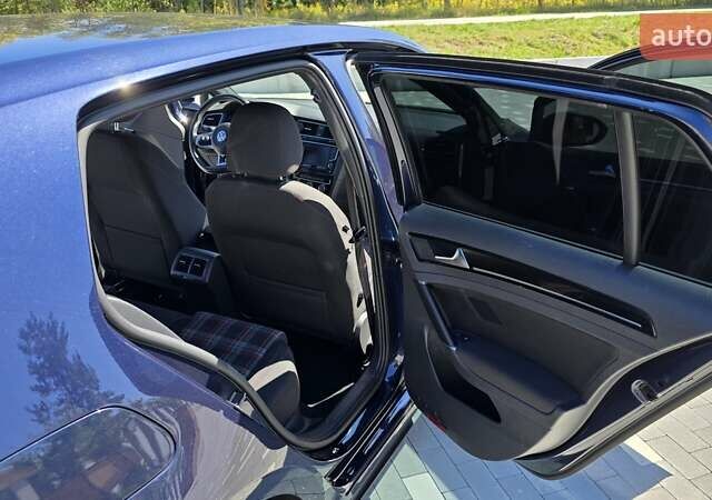 Синій Фольксваген Гольф ГТІ, об'ємом двигуна 1.98 л та пробігом 118 тис. км за 18000 $, фото 20 на Automoto.ua