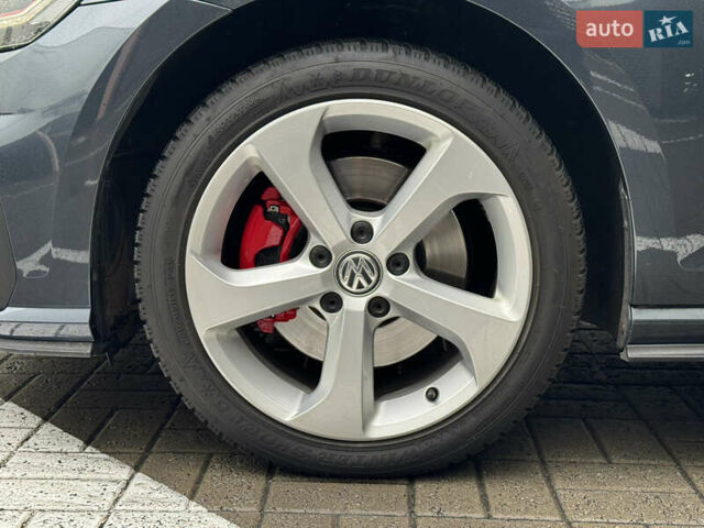 Синий Фольксваген Гольф ГТИ, объемом двигателя 2 л и пробегом 118 тыс. км за 22700 $, фото 8 на Automoto.ua