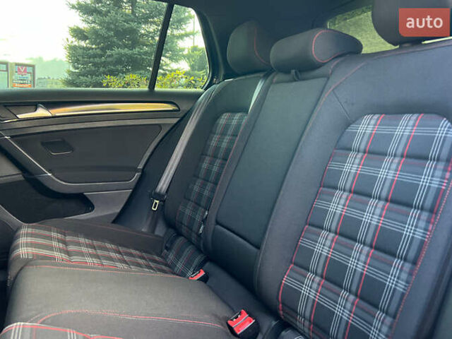 Синій Фольксваген Гольф ГТІ, об'ємом двигуна 1.98 л та пробігом 75 тис. км за 15850 $, фото 24 на Automoto.ua