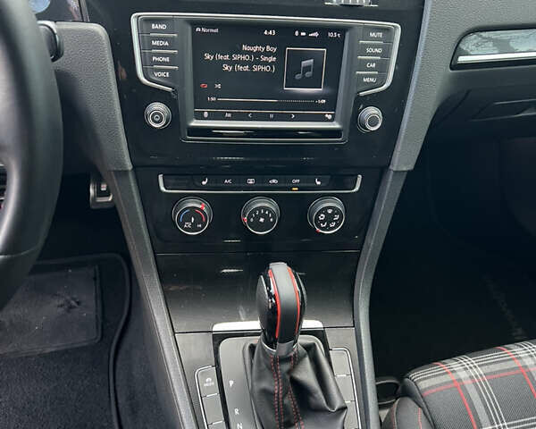 Синій Фольксваген Гольф ГТІ, об'ємом двигуна 1.98 л та пробігом 108 тис. км за 14499 $, фото 26 на Automoto.ua