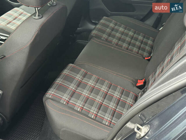 Синий Фольксваген Гольф ГТИ, объемом двигателя 2 л и пробегом 118 тыс. км за 22700 $, фото 13 на Automoto.ua