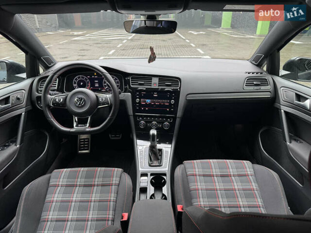 Синий Фольксваген Гольф ГТИ, объемом двигателя 2 л и пробегом 118 тыс. км за 22700 $, фото 22 на Automoto.ua