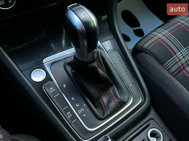 Синій Фольксваген Гольф ГТІ, об'ємом двигуна 1.98 л та пробігом 75 тис. км за 15850 $, фото 20 на Automoto.ua