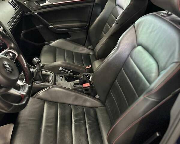 Синий Фольксваген Гольф ГТИ, объемом двигателя 1.98 л и пробегом 115 тыс. км за 14799 $, фото 10 на Automoto.ua