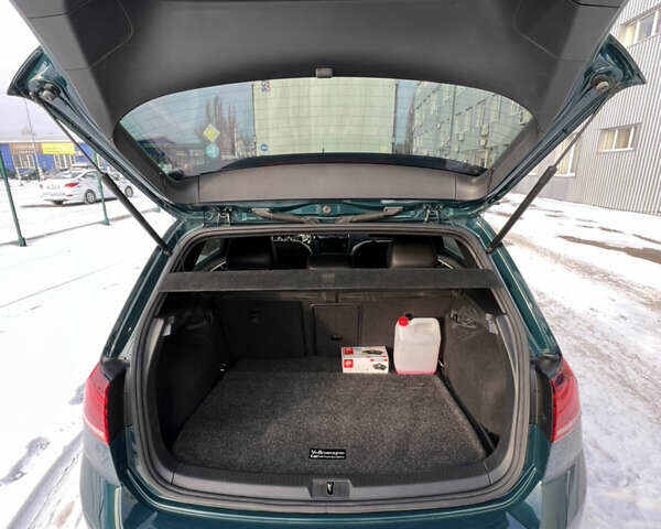 Зелений Фольксваген Гольф ГТІ, об'ємом двигуна 2 л та пробігом 80 тис. км за 21800 $, фото 18 на Automoto.ua