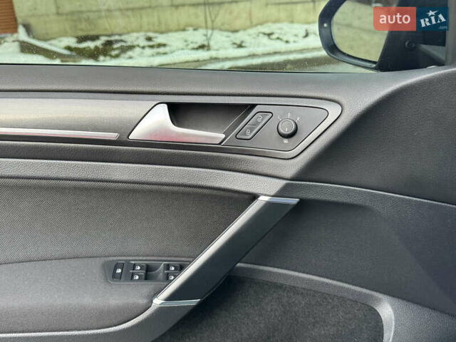 Зеленый Фольксваген Гольф ГТИ, объемом двигателя 1.98 л и пробегом 61 тыс. км за 18500 $, фото 17 на Automoto.ua