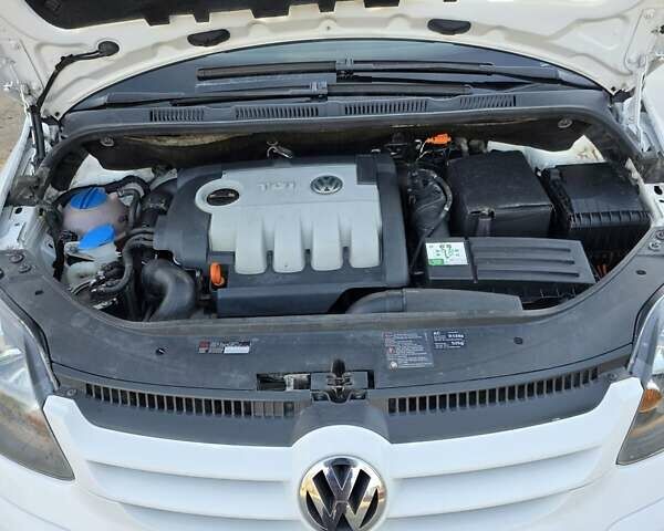 Белый Фольксваген Гольф Плюс, объемом двигателя 1.9 л и пробегом 295 тыс. км за 5600 $, фото 24 на Automoto.ua