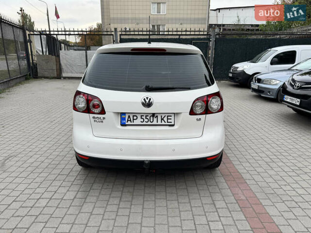 Білий Фольксваген Golf Plus, об'ємом двигуна 1.6 л та пробігом 210 тис. км за 6200 $, фото 4 на Automoto.ua